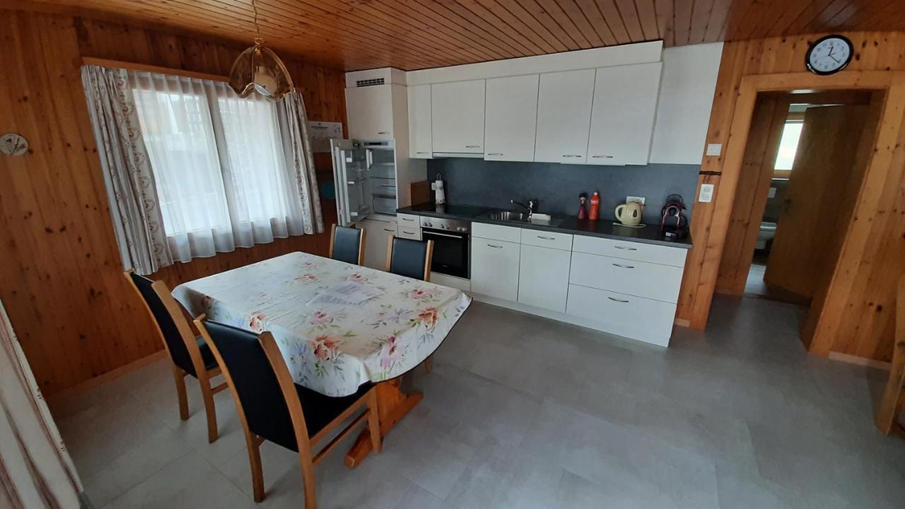 Haus Sandra Fiesch Eksteriør billede